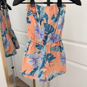 Kimchi Blue | Floral Shorts Romper, Small